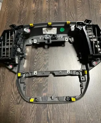 Renault Captur Dashboard center trim panel 682602532R