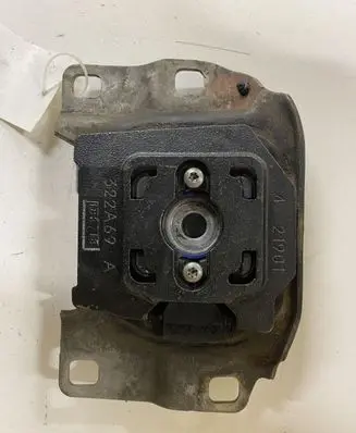 Ford Focus Engine mount bracket 322A69 V617M121
