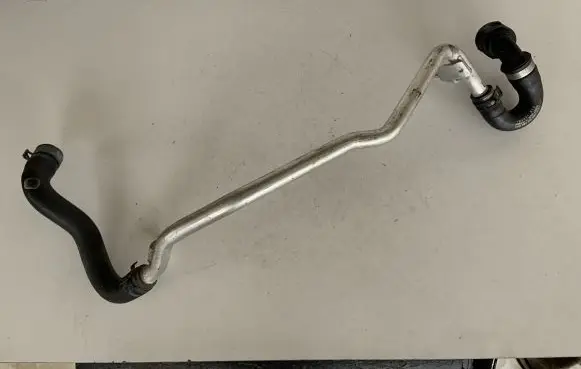 Audi A7 S7 4G Engine coolant pipe/hose 4G0121481AP 4G0122056 4G0122447H