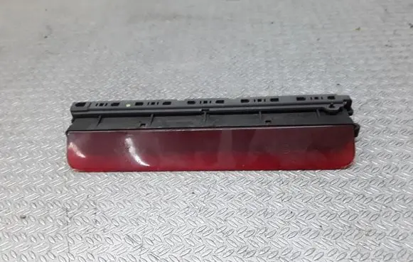 Fiat Punto (188) Third/center stoplight