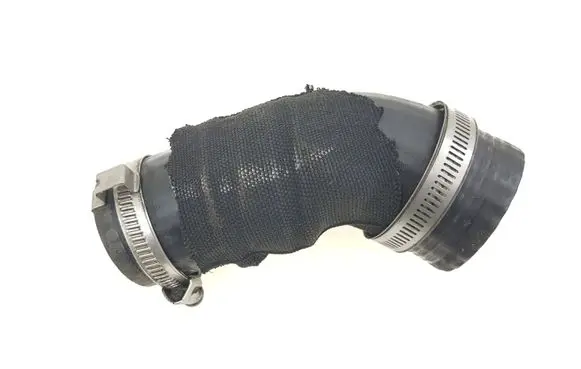 Intercooler hose/pipe