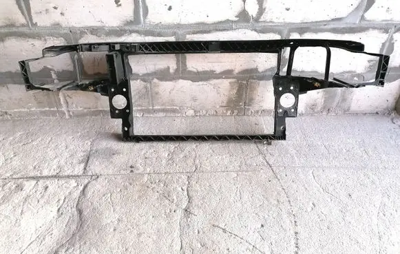Audi A8 S8 D3 4E Radiator support slam panel