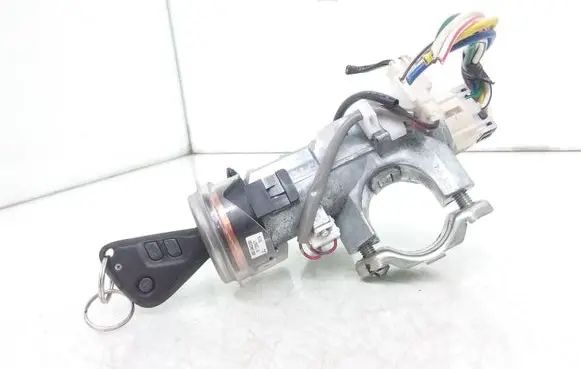 Subaru Impreza III Ignition lock 88215AG000