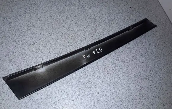 BMW 3 E36 Other sill/pillar trim element 51328173384 8173384