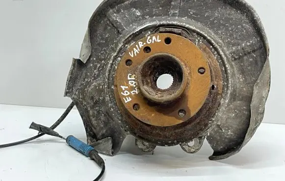 BMW 5 E60 E61 Rear wheel hub