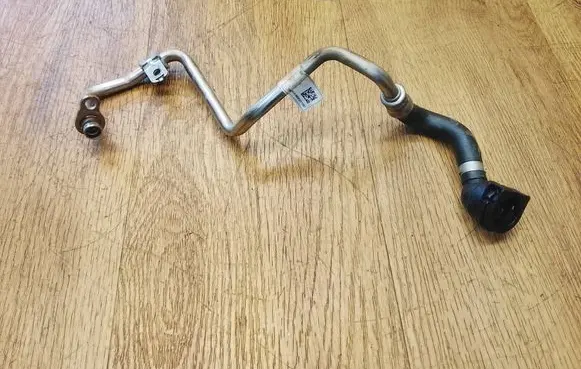 BMW X3 G01 Coolant pipe/hose 7643226 11537643226