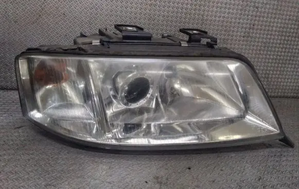 Audi A6 S6 C5 4B Headlight/headlamp 205377D2
