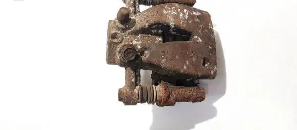Toyota Avensis T250 Rear brake caliper