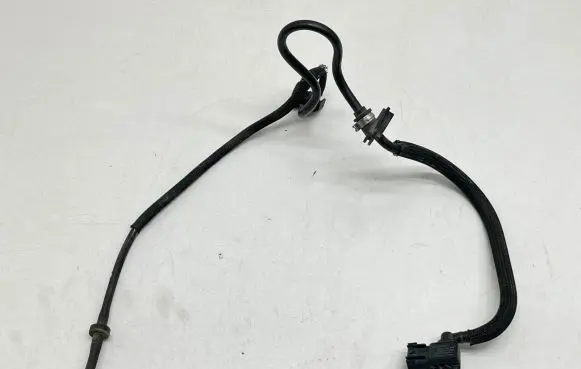 Volvo V70 Vacuum line/pipe/hose 0261230305 141014T061833C CF331