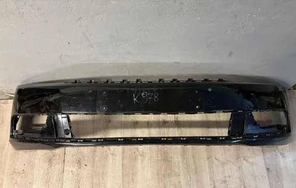 Volkswagen PASSAT B7 Front bumper 3AA807221