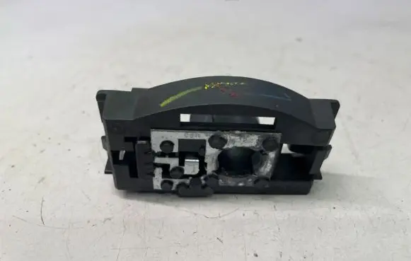 BMW X5 E70 Tail light bulb cover holder