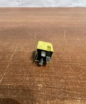 Mercedes-Benz A W168 Other relay A0025421419 D3008