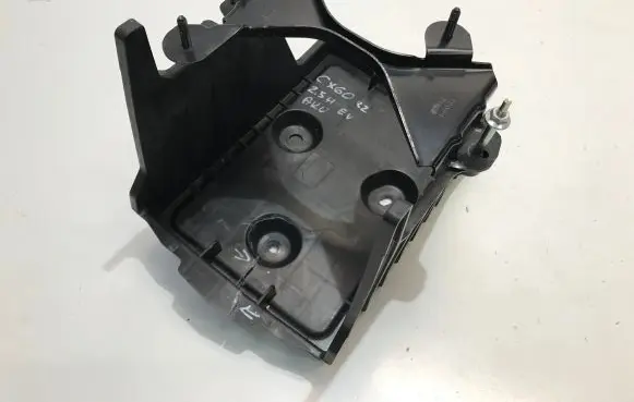 Battery box tray