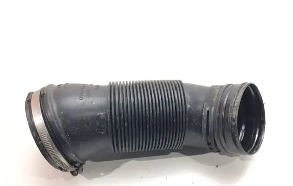 Seat Arona Air intake hose/pipe 5Q0129684D