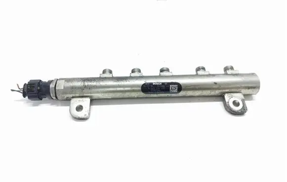 Alfa Romeo 147 Fuel main line pipe 55200264 012686L4 0445214053
