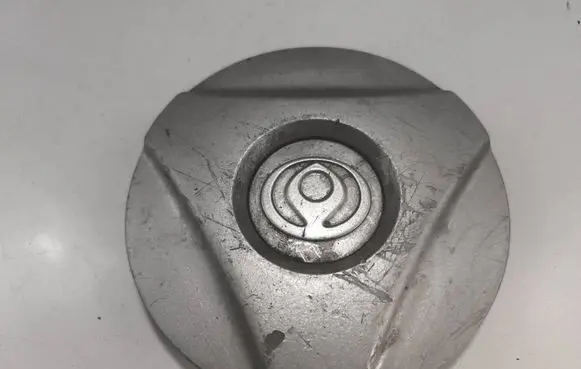 Mazda 626 Original wheel cap C00137191