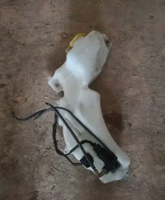 Dodge Journey Coolant expansion tank/reservoir 05116307AA