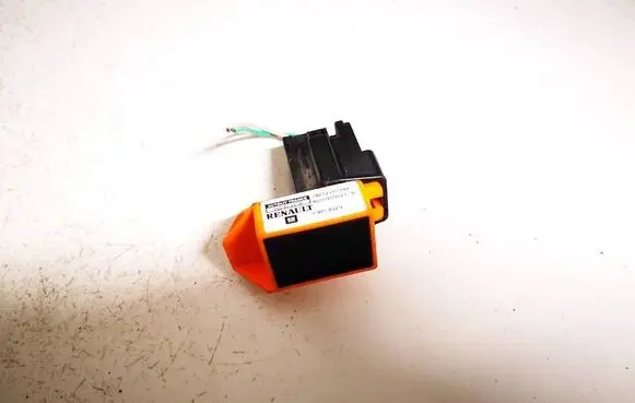 Renault Espace - Grand espace IV Airbag deployment crash/impact sensor 8200403021 93853929
