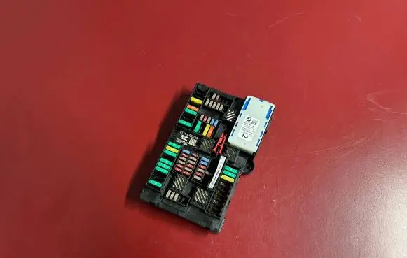 BMW X7 G07 Fuse box set 8706213