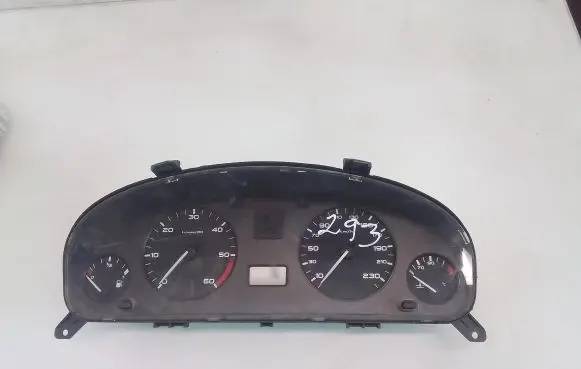 Peugeot 406 Speedometer (instrument cluster)
