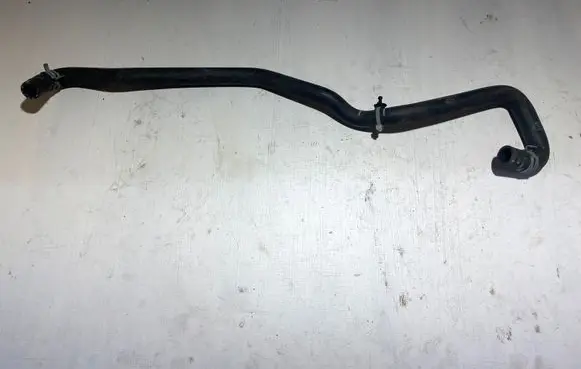 Land Rover Range Rover Sport L494 Engine coolant pipe/hose CPLA8063CA