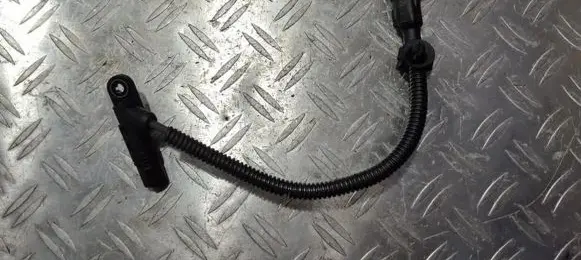 Camshaft position sensor