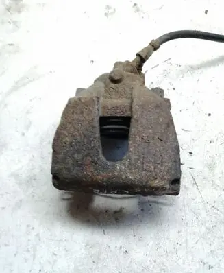 Ford C-MAX I Front brake caliper
