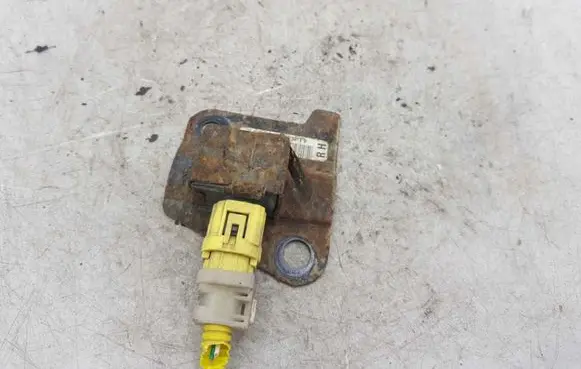 Subaru Legacy Airbag deployment crash/impact sensor 4LK1908459