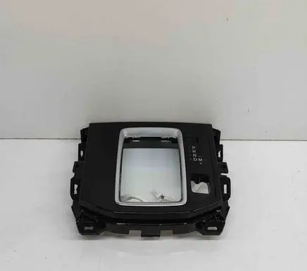 Mazda CX-5 II Gear shifter surround trim plastic K12364341