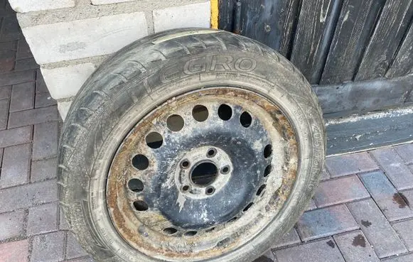 Volkswagen PASSAT B5.5 R15 summer tire 20555R16