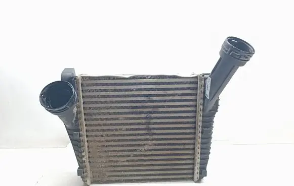 Porsche Cayenne (92A) Intercooler radiator 7P0145804A