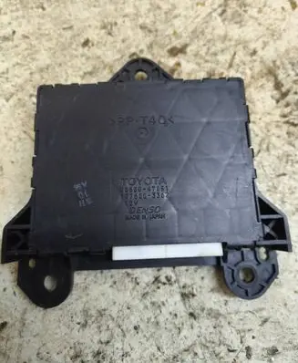 Toyota Prius (XW20) Other control units/modules 8865047051 1776003362