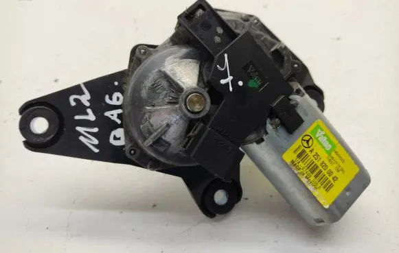 Mercedes-Benz ML W164 Rear window wiper motor A2518200042