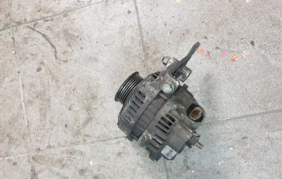 Smart ForFour I Generator/alternator A5TG0091ZE MN155953
