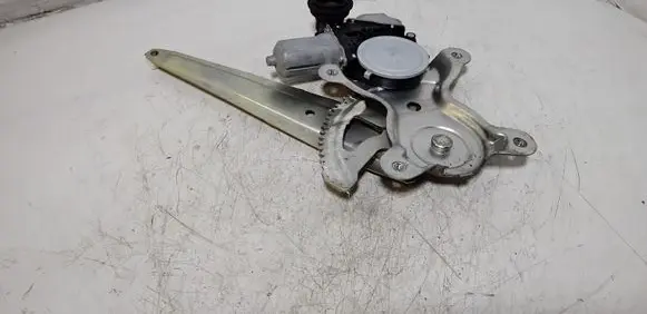 Lexus CT 200H Rear door window regulator with motor 8572075070