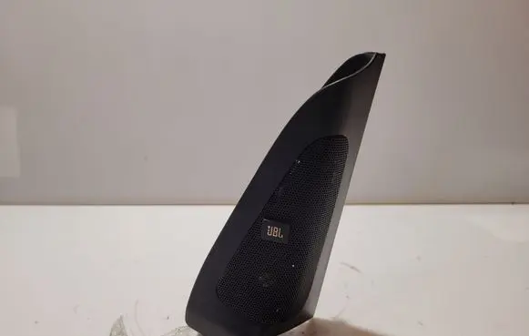 Toyota Prius (XW20) Subwoofer speaker