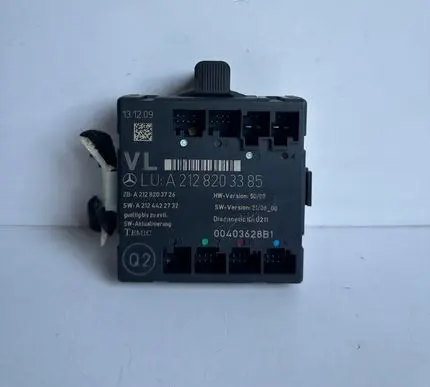 Mercedes-Benz C W204 Door control unit/module A2128203385