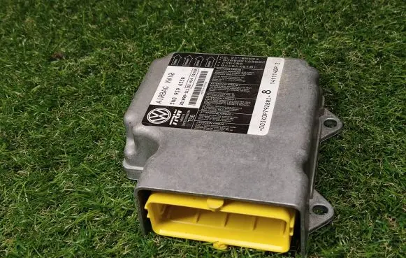 Volkswagen PASSAT B7 Airbag control unit/module 5N0959655R