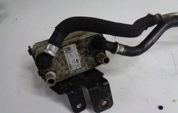 Jaguar XE Transmission/gearbox oil cooler AW837A095AA 308981