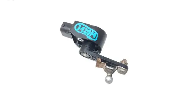 Mercedes-Benz C W204 Rear air suspension level height sensor A0045429918