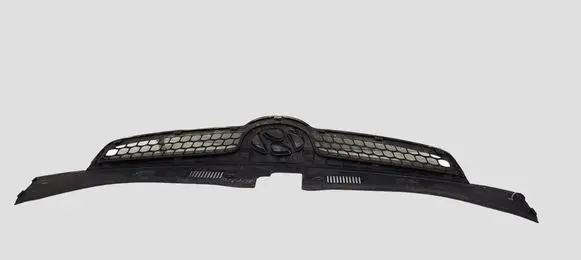 Hyundai i30 Front bumper upper radiator grill 863512R000