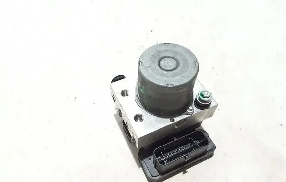 Renault Arkana ABS Pump 476606196R