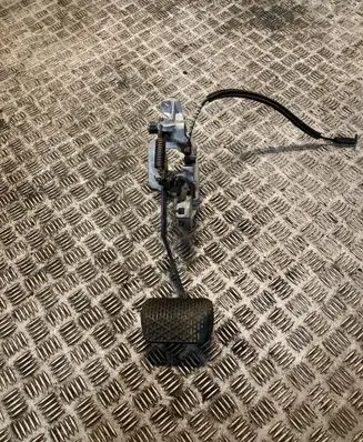 Mercedes-Benz ML W163 Brake pedal 1632900601 A1632900601