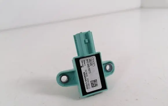 Audi A4 S4 B8 8K Airbag deployment crash/impact sensor 8K0955557C