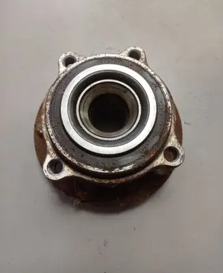 Mercedes-Benz GLC C253 Rear wheel ball bearing A2053340300 2053340300