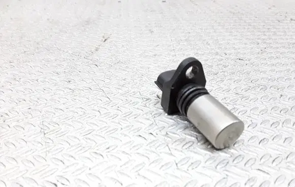 Nissan Primera Camshaft position sensor 0296001180