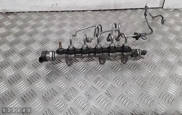 Nissan Qashqai Fuel main line pipe 0445214250 H8200610223
