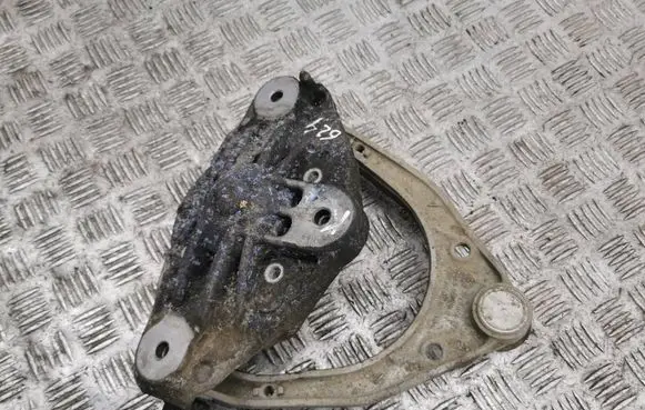 Audi Q7 4L Front lower control arm/wishbone