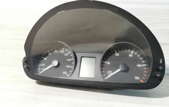 Mercedes-Benz Sprinter W906 Speedometer (instrument cluster) A9069005200 A9069027700 A9069013400