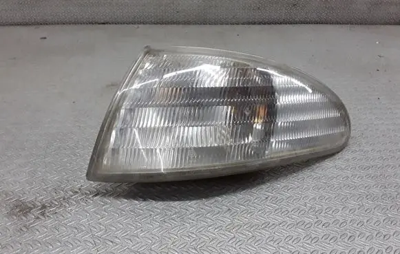 Ford Mondeo MK I Front indicator light 93BG13369